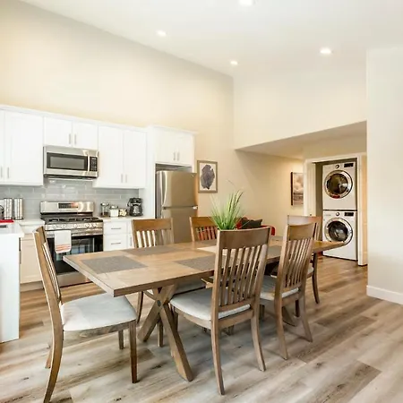 @ Marbella Lane New!3Br House In Downtown San Jose Vila